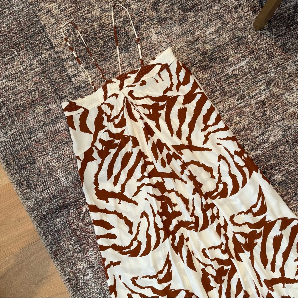 Karina Grimaldi Brown & White Tropical Animal Print Flowy Maxi Dress Womens S